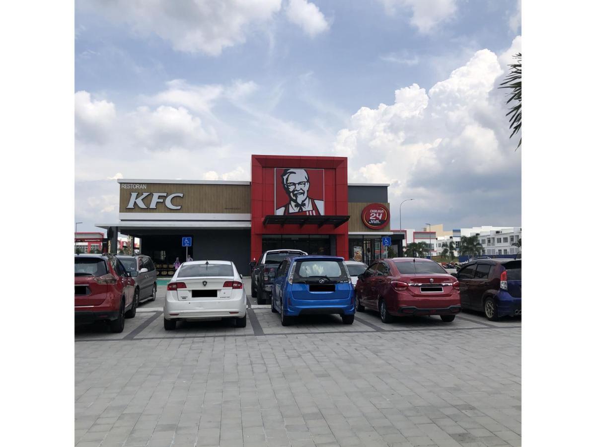 Casastayz Keluang Exterior foto